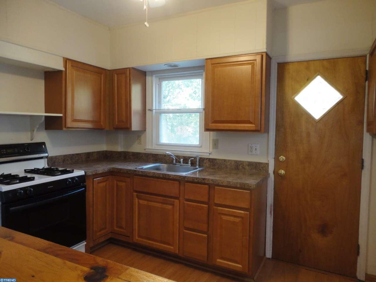 1445LAWRENCE ROAD, Havertown, PA 19083