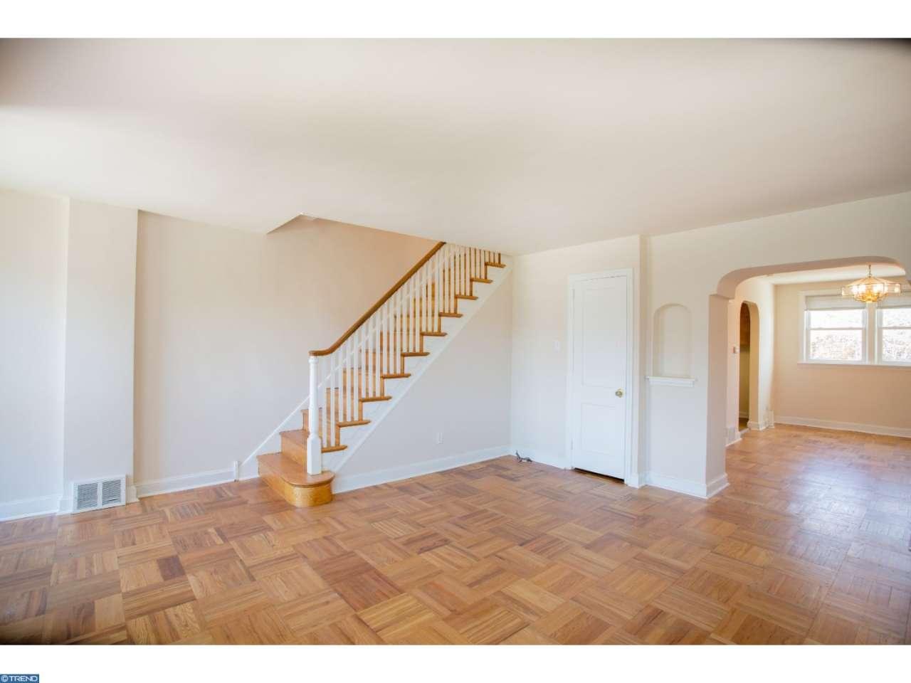 421 E PLEASANT STREET, Philadelphia, PA 19119