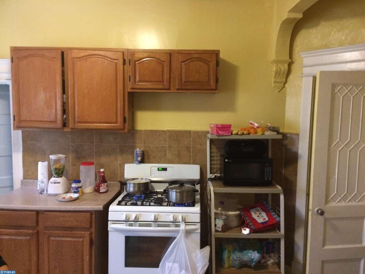 1100 W DUNCANNON AVENUE, Philadelphia, PA 19141