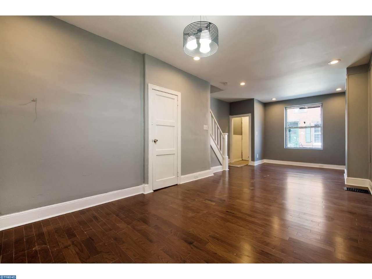 2007 S HEMBERGER STREET, Philadelphia, PA 19145