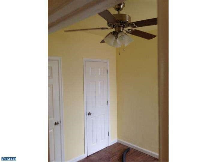1549 S Hollywood St, Philadelphia, PA 19146