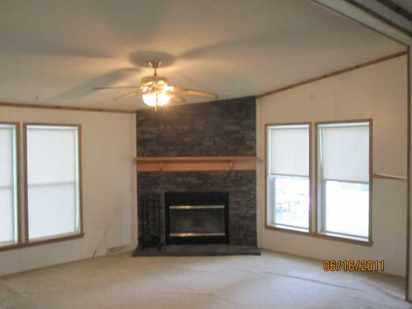 Deer Run Mobile Home Park 53 Violet DriveHoney Brook, PA 19344