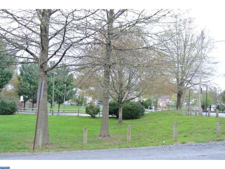 117 E SUMMIT AVENUE, West Grove, PA 19390