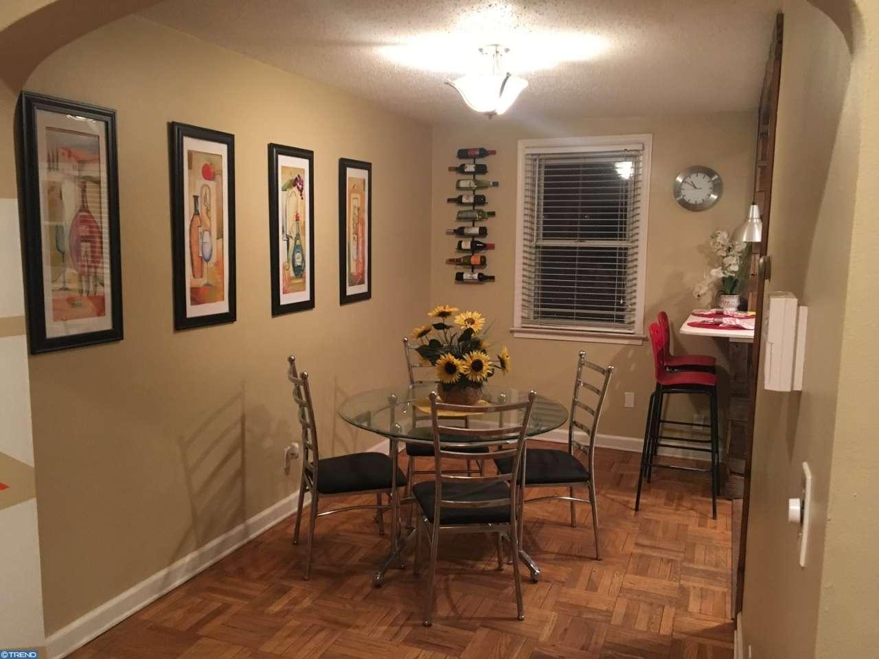 317 W WARREN STREET, Norristown, PA 19401