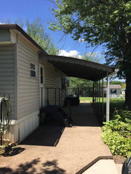 Valley Forge Crossing 122 Nester DriveAudubon, PA 19403
