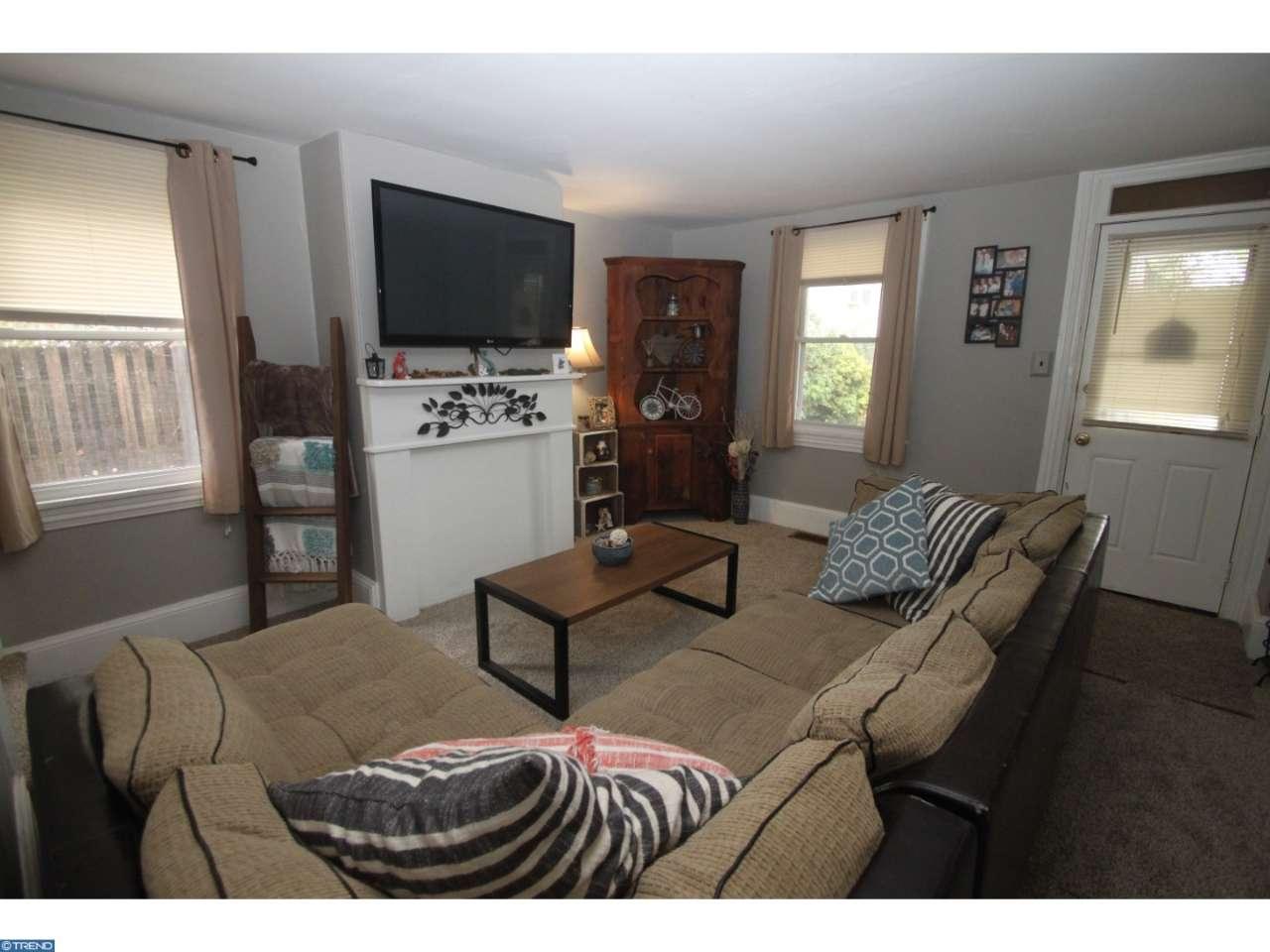624Walnut St, Royersford, PA 19468