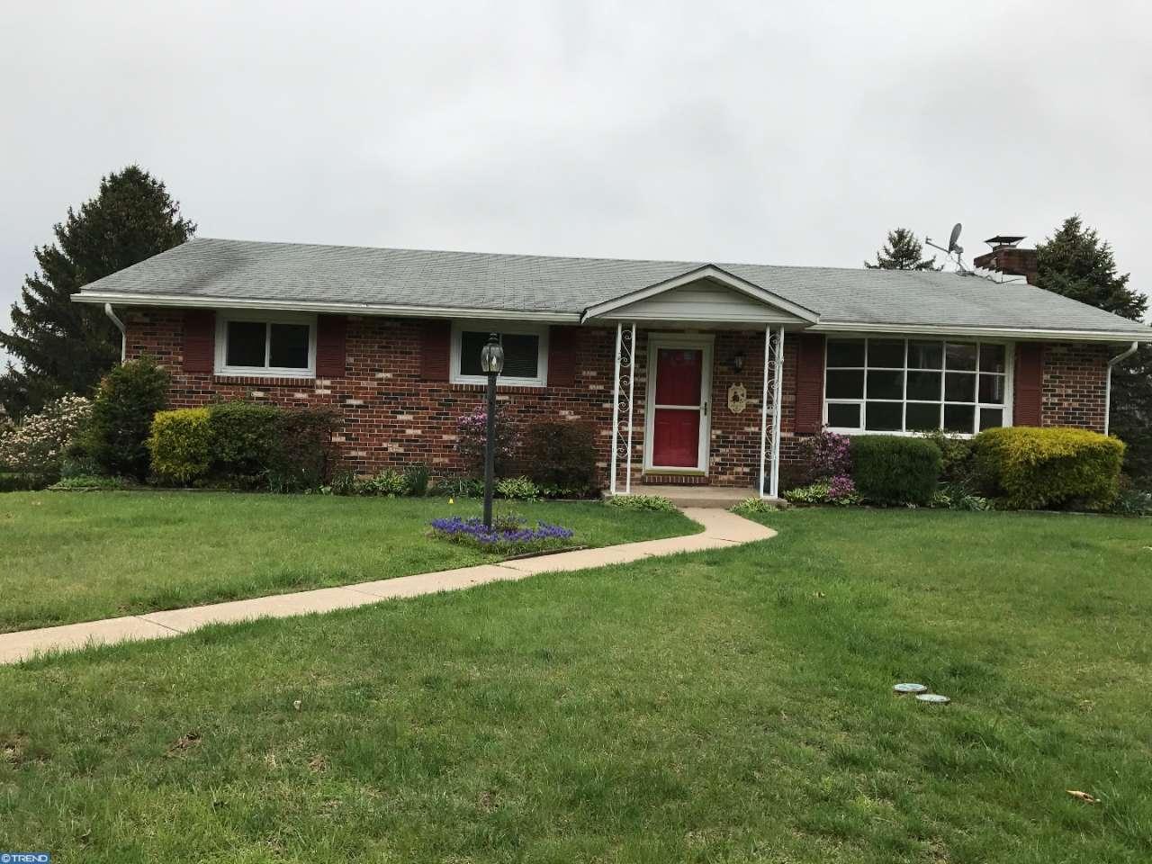 708 N TURNER STREET, Hamburg, PA 19526