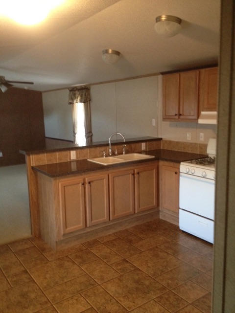 Urban Acres2461 Elizabeth Ave, B7Temple, PA 19560