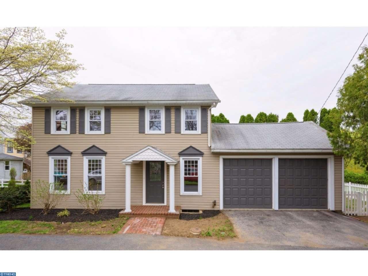 4 N Pine Street, Womelsdorf, PA 19567