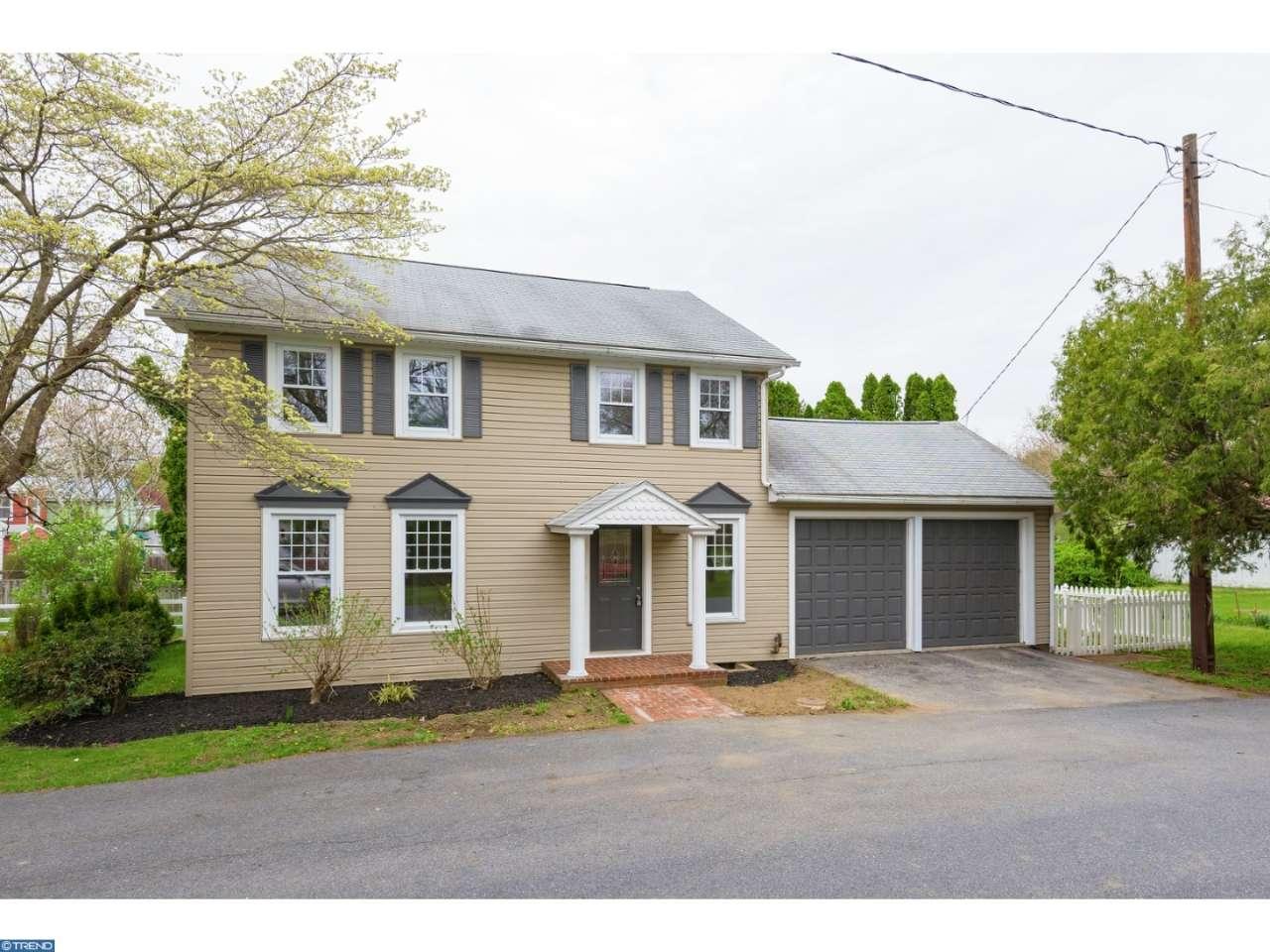 4 N Pine Street, Womelsdorf, PA 19567