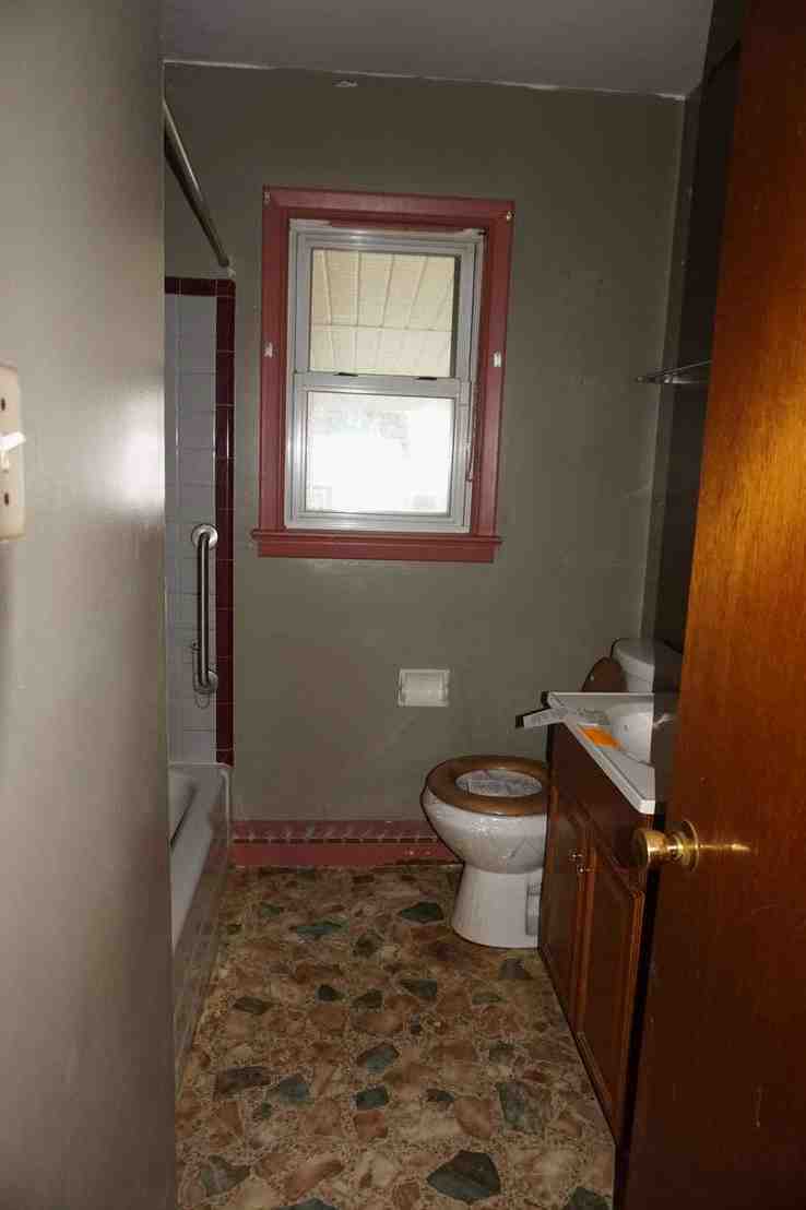 3434 Raymond StLaureldale, PA, 19605Berks County