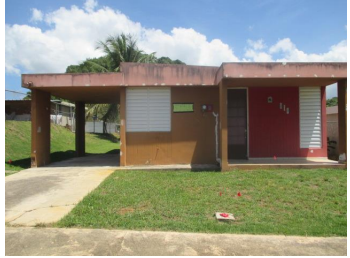 B-15 4 St Jardines De FlFlorida, PR, 00650Florida County