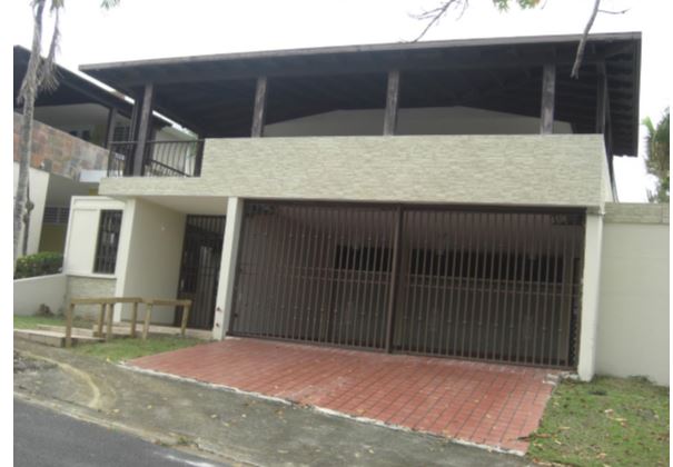 7f Alt De Santa MarSan Juan, PR, 00926San Juan County
