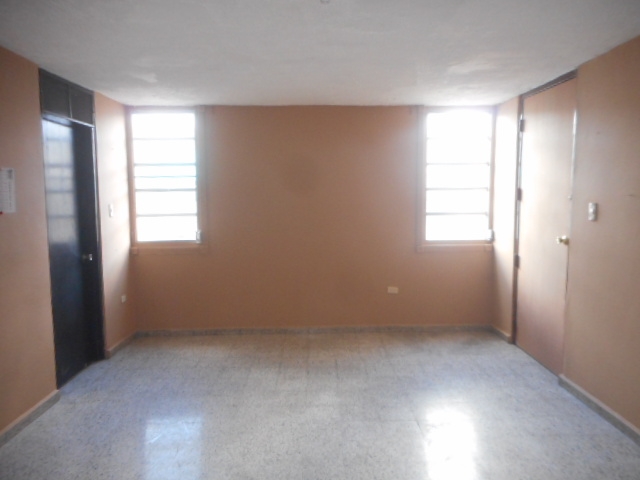 42 San Fernando GarBayamon, PR, 00959Bayamon County