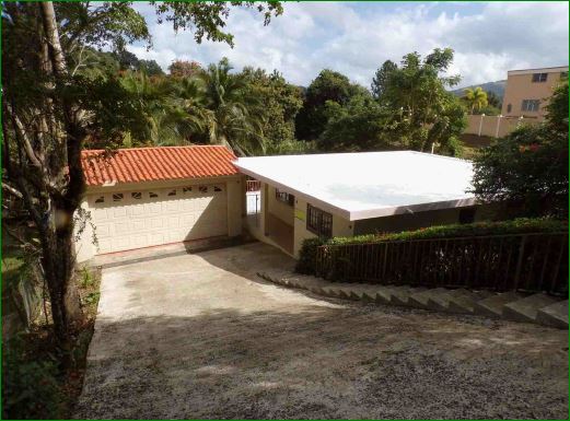 Lot 2a Pr 185 Km 11.2 Carruzo WdCarolina, PR, 00987Carolina County
