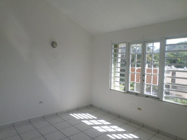 72 Puerta Del CieloHumacao, PR, 00791Humacao County