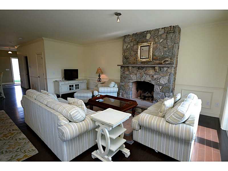 1806 HIGH Street, Block Island, RI 02807