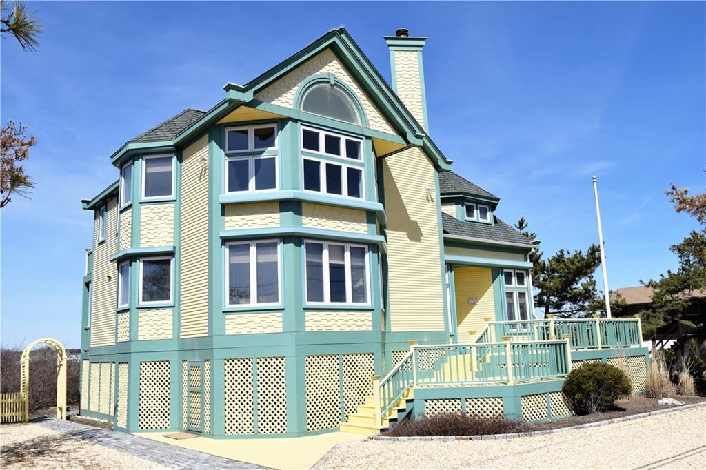 820 CHARLESTOWN BEACH Road, South Kingstown, RI 02813