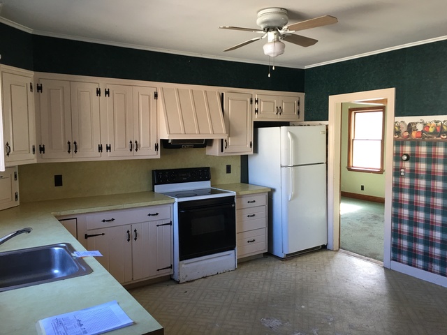 59 Fairview AveCoventry, RI, 02816Kent County