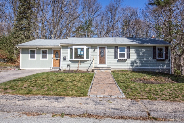 90 Helen AveCoventry, RI, 02816Kent County