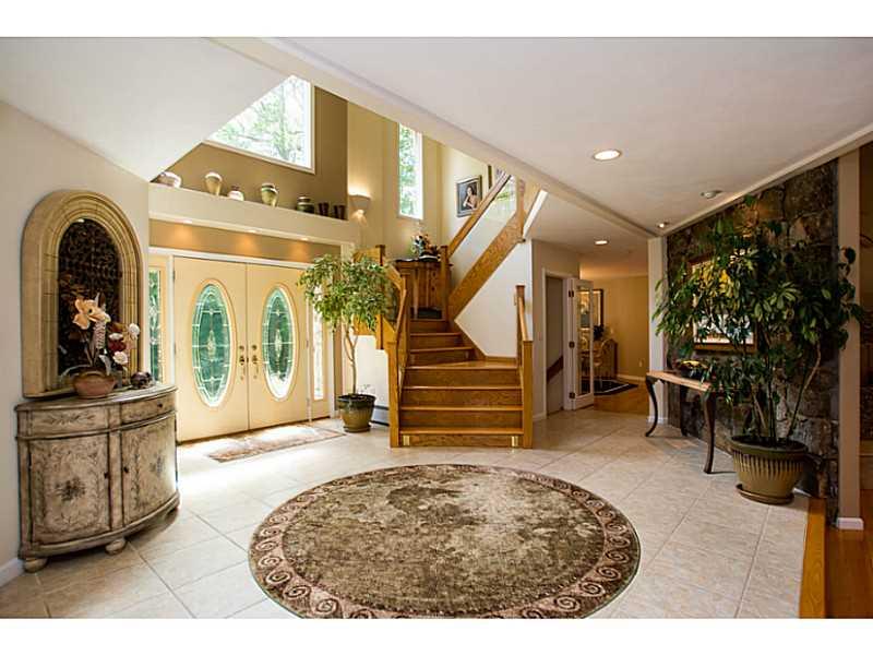 14 Mallard Wy, East Greenwich, RI 02818