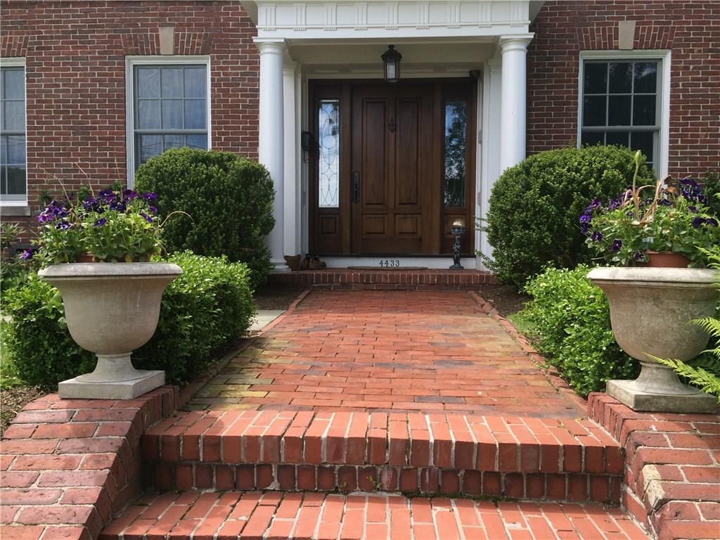 4433 Post Road, Warwick, RI 02818
