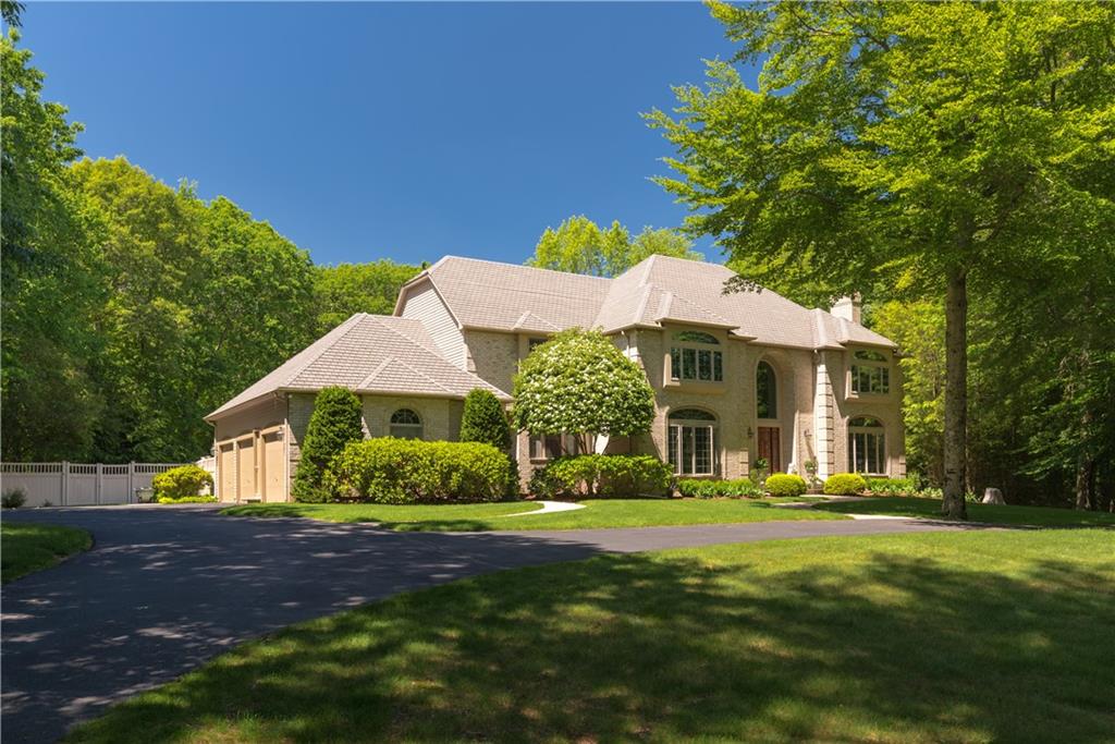 6 Brookfield Court, East Greenwich, RI 02818