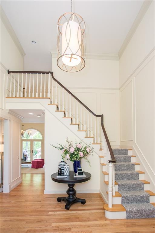 6 Miss Fry Dr, East Greenwich, RI 02818
