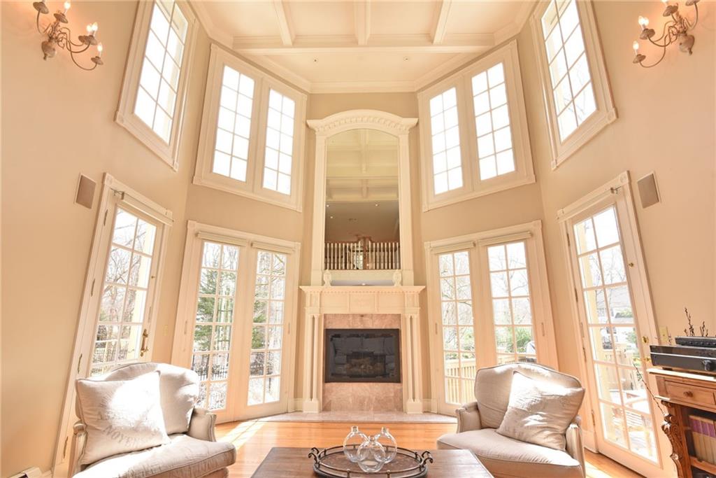 12 Howland Farm Road, East Greenwich, RI 02818