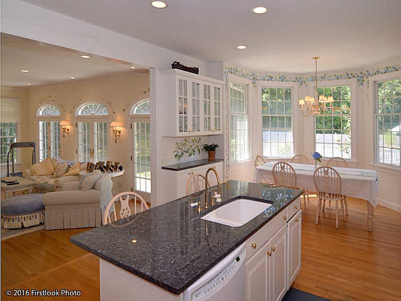 110 PHEASANT Drive, East Greenwich, RI 02818