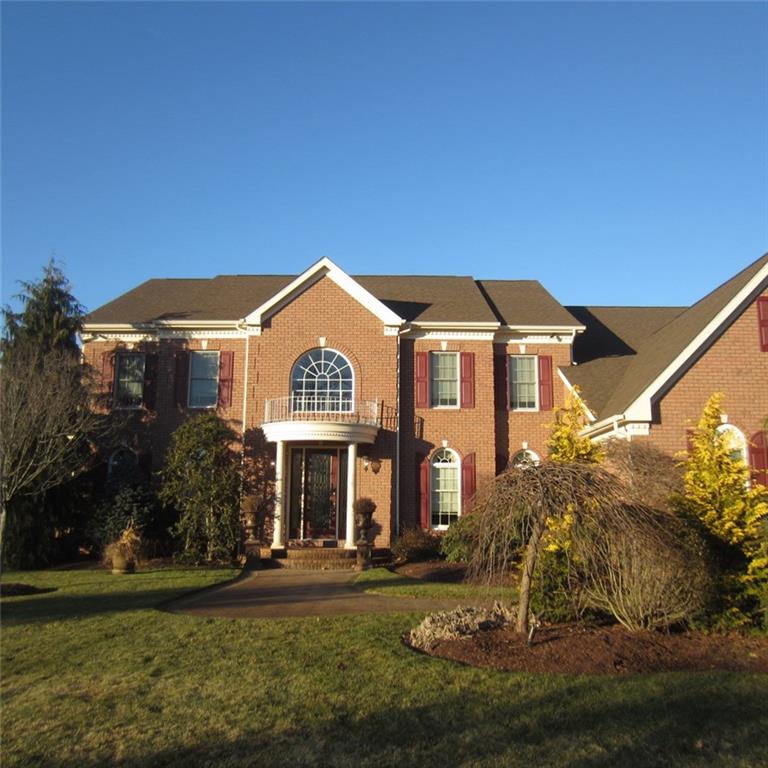 15 Lovegreen Lane, East Greenwich, RI 02818