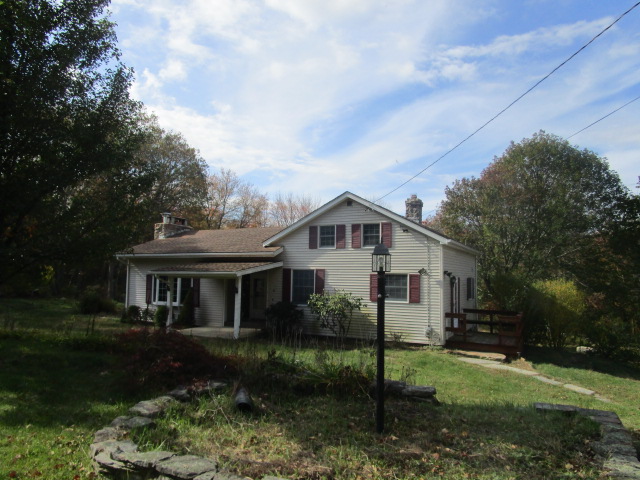 22 Howard Hill RoadFoster, RI, 02825Providence County