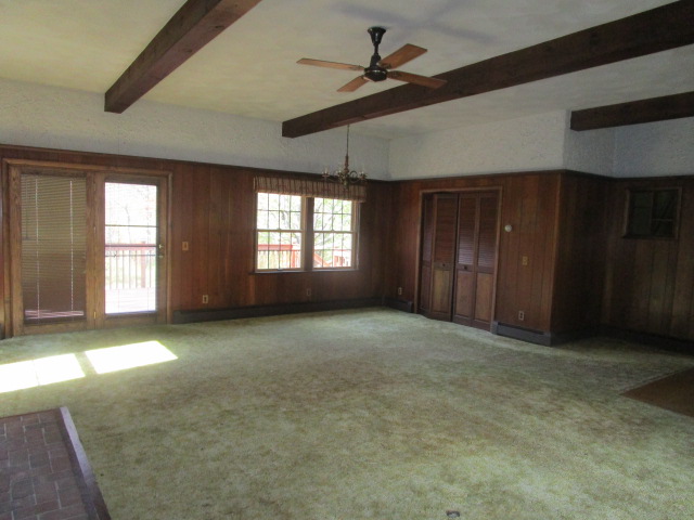 22 Howard Hill RoadFoster, RI, 02825Providence County