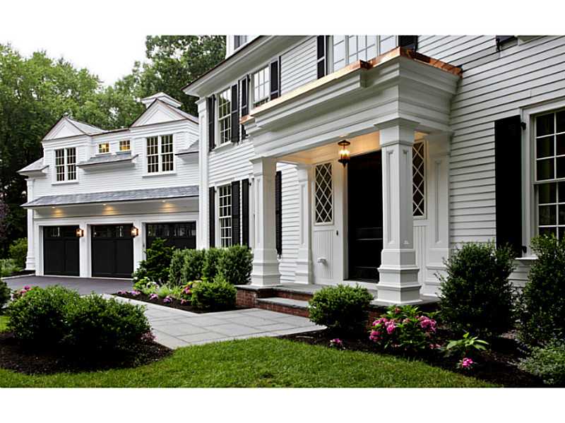 11 CHERRY BLOSSOM Lane, Smithfield, RI 02828