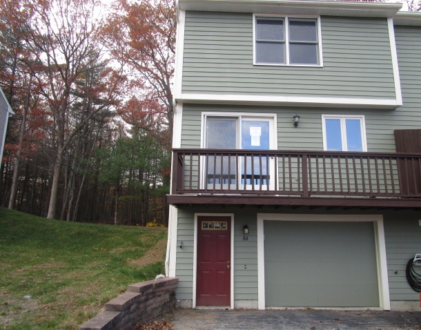 84 Unit 12 SanwoodBurrillville, RI, 02830Providence County