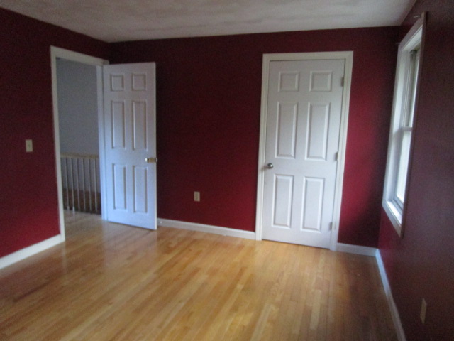 84 Unit 12 SanwoodBurrillville, RI, 02830Providence County