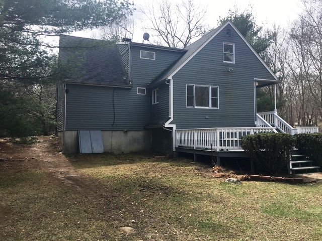 286 Collins RdHopkinton, RI, 02833Washington County