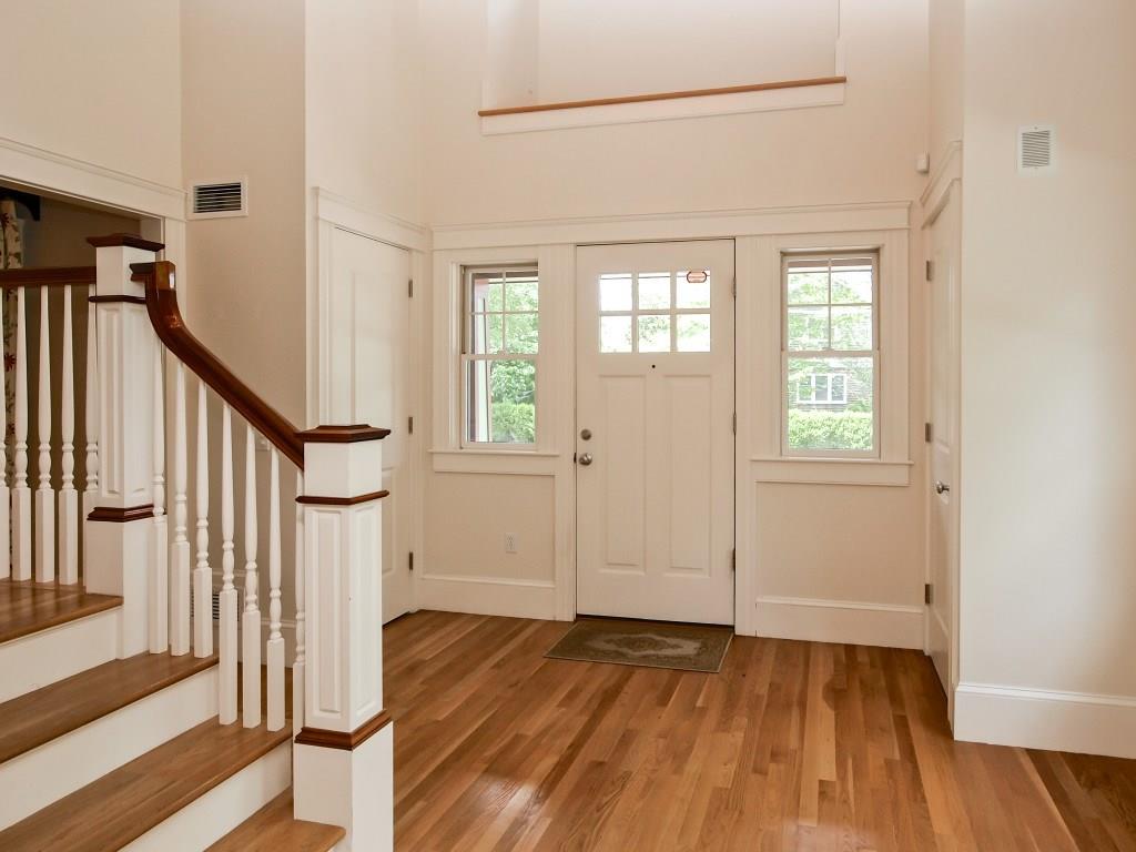 9 Meadow Lane, Jamestown, RI 02835