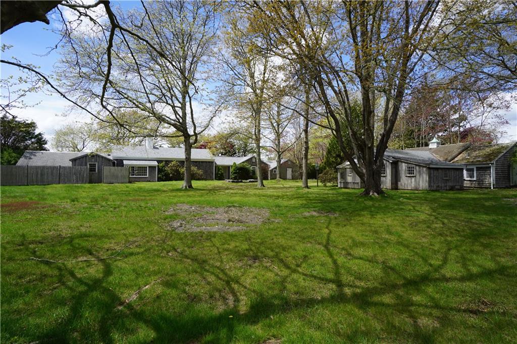 20 Indian Hill Road, Little Compton, RI 02837