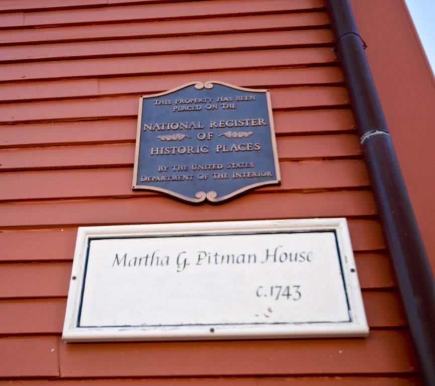 59 Bridge Street, Newport, RI 02840