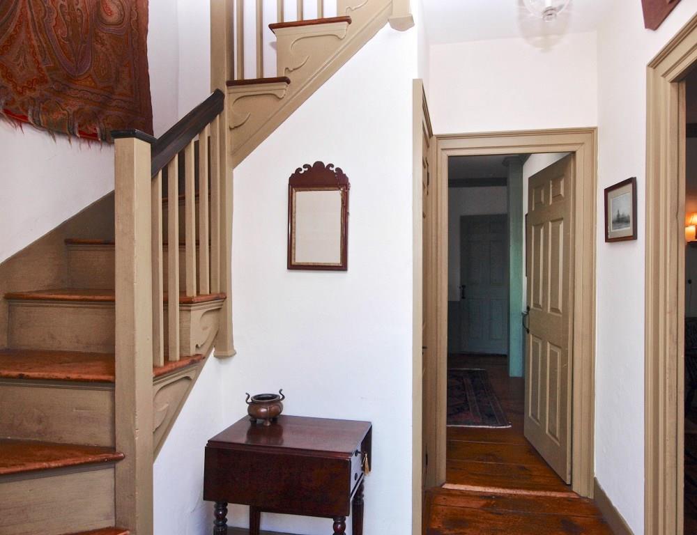59 Bridge Street, Newport, RI 02840