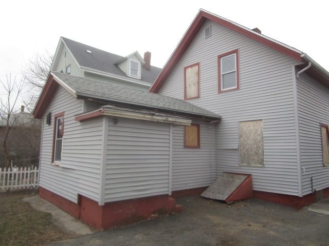 14 Paisley StreetPawtucket, RI, 02860Providence County
