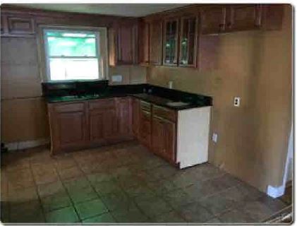 154 Francis AvePawtucket, RI, 02860Providence County