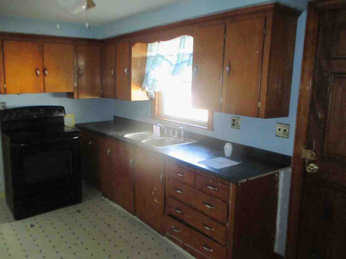 65 Columbine AvePawtucket, RI, 02861Providence County