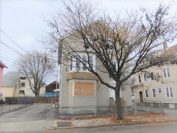 53 Sumner AveCentral Falls, RI, 02863Providence County