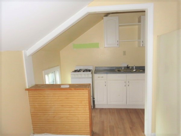 53 Sumner AveCentral Falls, RI, 02863Providence County