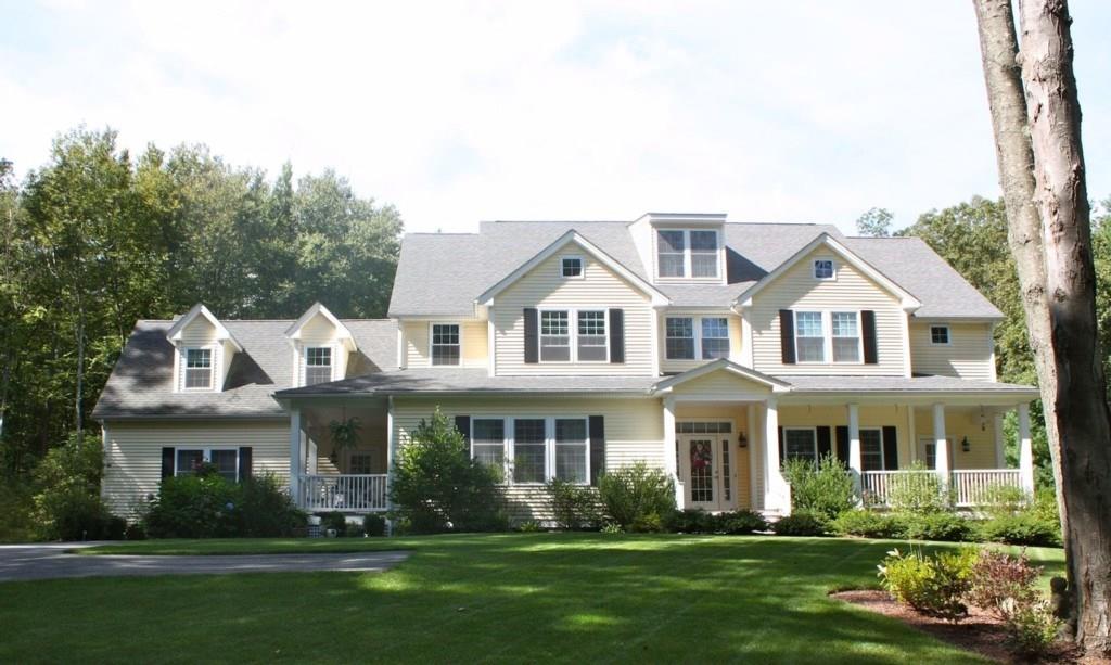372 Abbott Run Valley Road, Cumberland, RI 02864