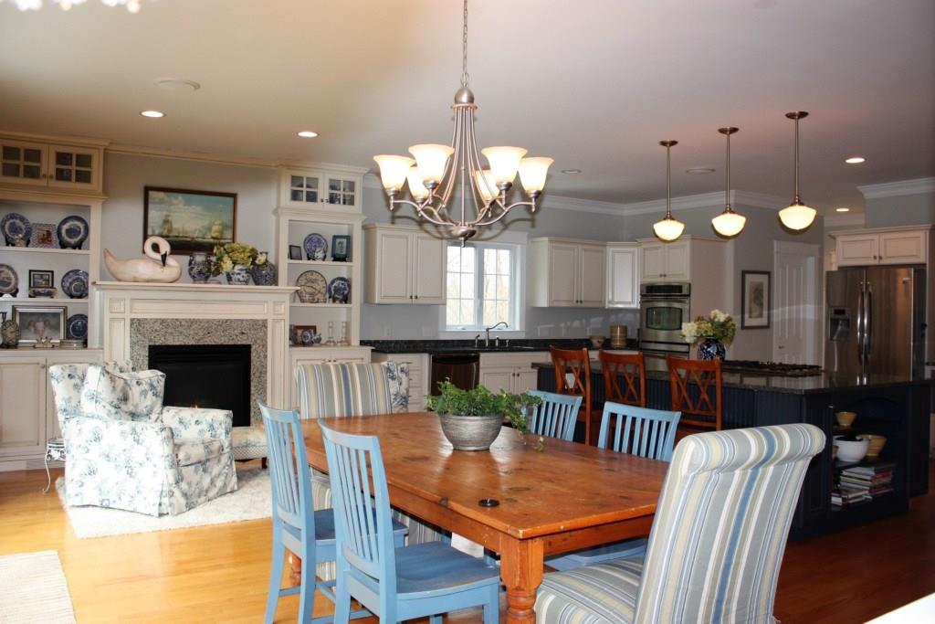 372 Abbott Run Valley Road, Cumberland, RI 02864