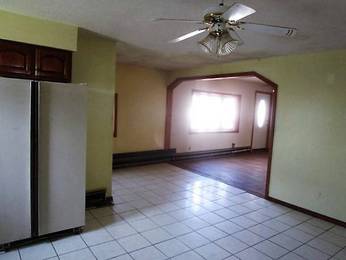 353 High StCumberland, RI, 02864Providence County