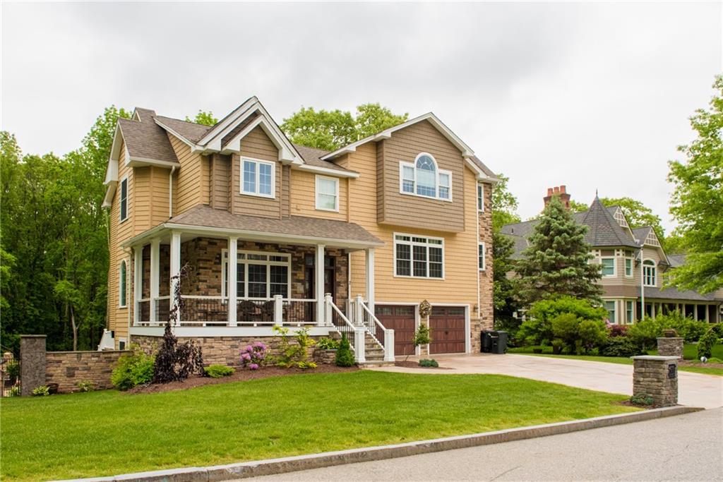 2 Thornwood Drive, Lincoln, RI 02865